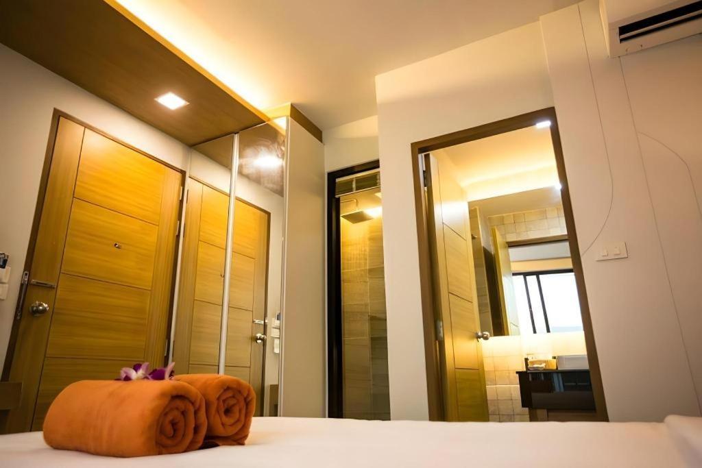 พี.72 โฮเต็ล Hotel Pattaya ภายนอก รูปภาพ