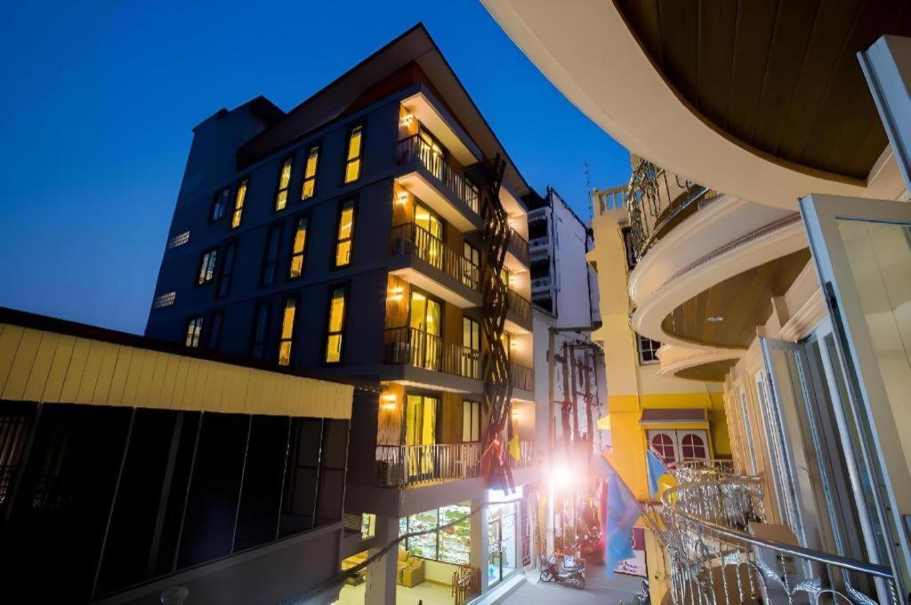 พี.72 โฮเต็ล Hotel Pattaya ภายนอก รูปภาพ