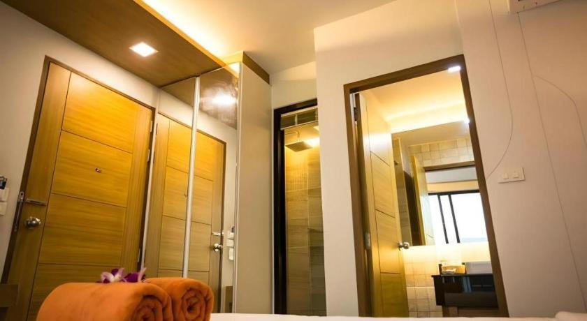 พี.72 โฮเต็ล Hotel Pattaya ภายนอก รูปภาพ