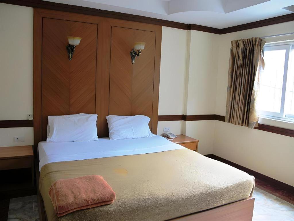 พี.72 โฮเต็ล Hotel Pattaya ภายนอก รูปภาพ